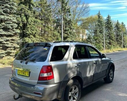 Киа Соренто 2004 в Краматорске на Automoto.ua Серый Киа Соренто, объемом двигателя 2.5 л и пробегом 353 тыс. км за 4500 $, фото 4 на Automoto.ua