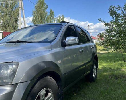Сірий Кіа Соренто, об'ємом двигуна 2.5 л та пробігом 350 тис. км за 10499 $, фото 4 на Automoto.ua