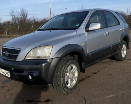 Сірий Кіа Соренто, об'ємом двигуна 2.5 л та пробігом 274 тис. км за 4700 $, фото 1 на Automoto.ua