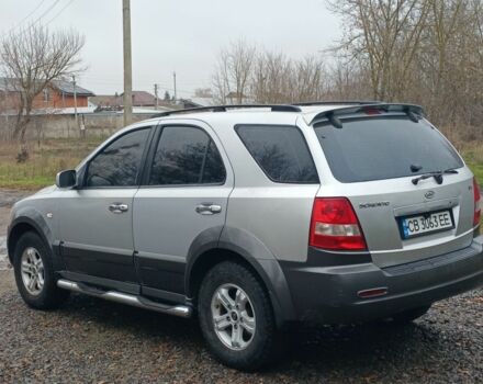 Серый Киа Соренто, объемом двигателя 2.4 л и пробегом 400 тыс. км за 5750 $, фото 4 на Automoto.ua