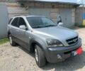 Серый Киа Соренто, объемом двигателя 2.5 л и пробегом 240 тыс. км за 6200 $, фото 1 на Automoto.ua