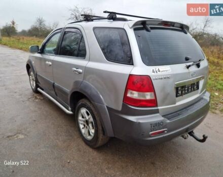 Серый Киа Соренто, объемом двигателя 2.5 л и пробегом 290 тыс. км за 2100 $, фото 5 на Automoto.ua