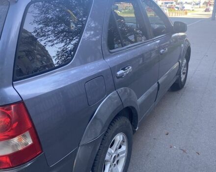 Серый Киа Соренто, объемом двигателя 2.5 л и пробегом 3 тыс. км за 4500 $, фото 3 на Automoto.ua