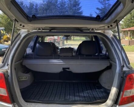 Киа Соренто 2004 в Днепре (Днепропетровске) на Automoto.ua Серый Киа Соренто, объемом двигателя 2.5 л и пробегом 313 тыс. км за 3350 $, фото 6 на Automoto.ua