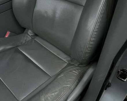 Сірий Кіа Соренто, об'ємом двигуна 2.5 л та пробігом 302 тис. км за 6100 $, фото 25 на Automoto.ua