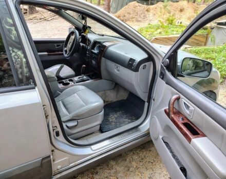 Сірий Кіа Соренто, об'ємом двигуна 2.5 л та пробігом 240 тис. км за 4500 $, фото 3 на Automoto.ua