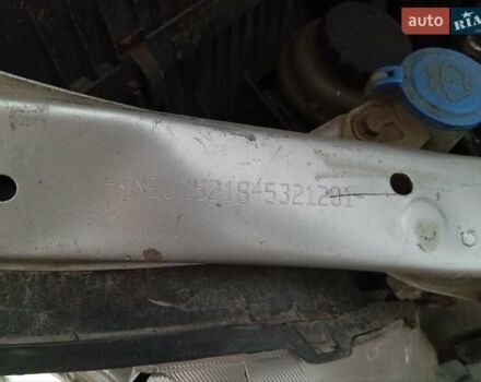 Киа Соренто 2004 в Житомире на Automoto.ua Серый Киа Соренто, объемом двигателя 2.5 л и пробегом 250 тыс. км за 2800 $, фото 13 на Automoto.ua