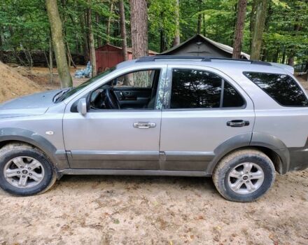 Сірий Кіа Соренто, об'ємом двигуна 2.5 л та пробігом 240 тис. км за 4500 $, фото 1 на Automoto.ua