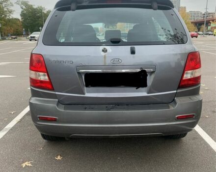 Серый Киа Соренто, объемом двигателя 0 л и пробегом 300 тыс. км за 3509 $, фото 5 на Automoto.ua