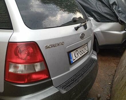 Киа Соренто 2004 в Житомире на Automoto.ua Серый Киа Соренто, объемом двигателя 2.5 л и пробегом 250 тыс. км за 2800 $, фото 6 на Automoto.ua