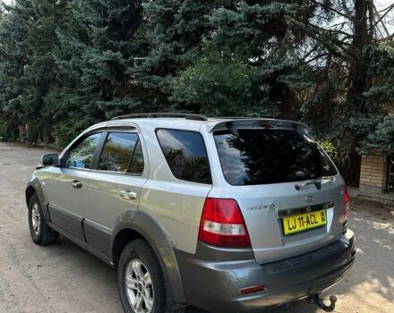 Киа Соренто 2004 в Краматорске на Automoto.ua Серый Киа Соренто, объемом двигателя 2.5 л и пробегом 353 тыс. км за 4500 $, фото 2 на Automoto.ua