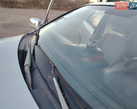 Серый Киа Соренто, объемом двигателя 2.5 л и пробегом 300 тыс. км за 3500 $, фото 7 на Automoto.ua