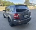 Сірий Кіа Соренто, об'ємом двигуна 2.5 л та пробігом 285 тис. км за 3600 $, фото 4 на Automoto.ua