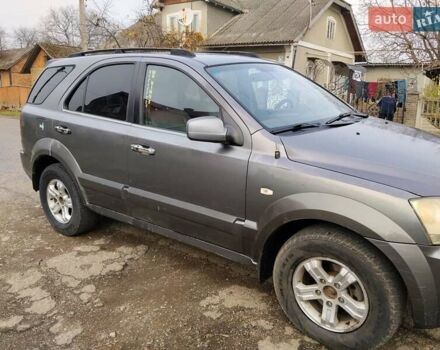 Серый Киа Соренто, объемом двигателя 2.5 л и пробегом 300 тыс. км за 2789 $, фото 2 на Automoto.ua