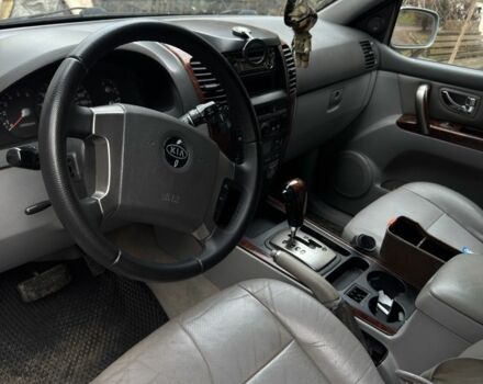 Серый Киа Соренто, объемом двигателя 0 л и пробегом 258 тыс. км за 4500 $, фото 3 на Automoto.ua