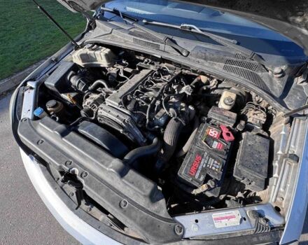 Сірий Кіа Соренто, об'ємом двигуна 2.5 л та пробігом 227 тис. км за 4500 $, фото 12 на Automoto.ua