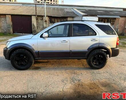 Кіа Соренто 2004 у Харкові на Automoto.ua Сірий Кіа Соренто, об'ємом двигуна 2.5 л та пробігом 247 тис. км за 3500 $, фото 1 на Automoto.ua