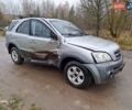 Серый Киа Соренто, объемом двигателя 2.5 л и пробегом 290 тыс. км за 2100 $, фото 1 на Automoto.ua