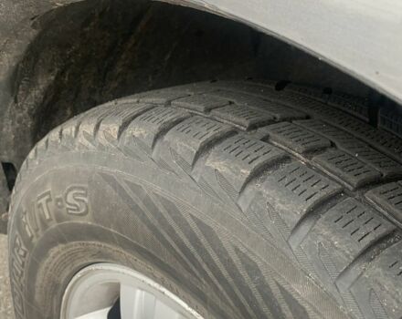 Серый Киа Соренто, объемом двигателя 0 л и пробегом 300 тыс. км за 3509 $, фото 9 на Automoto.ua