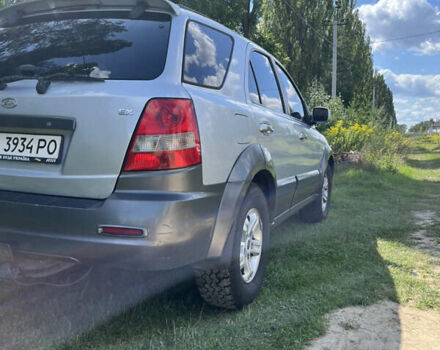 Сірий Кіа Соренто, об'ємом двигуна 2.5 л та пробігом 350 тис. км за 10499 $, фото 7 на Automoto.ua