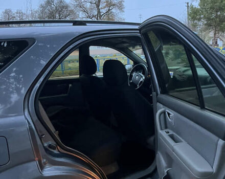 Серый Киа Соренто, объемом двигателя 2.5 л и пробегом 377 тыс. км за 6700 $, фото 10 на Automoto.ua