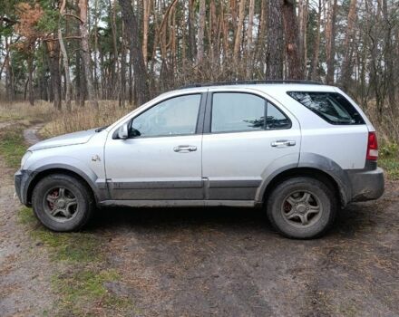 Серый Киа Соренто, объемом двигателя 2.5 л и пробегом 378 тыс. км за 2300 $, фото 2 на Automoto.ua