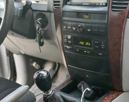 Киа Соренто 2005 в Синельниковом на Automoto.ua Серый Киа Соренто, объемом двигателя 2.5 л и пробегом 345 тыс. км за 3850 $, фото 6 на Automoto.ua