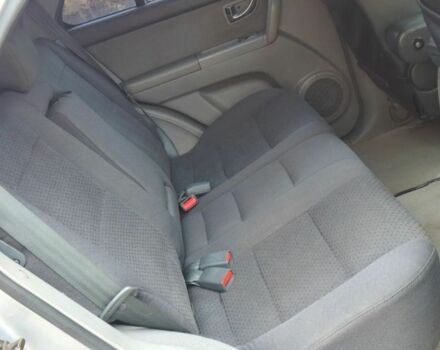 Серый Киа Соренто, объемом двигателя 2.5 л и пробегом 288 тыс. км за 2700 $, фото 5 на Automoto.ua