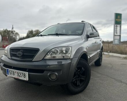Серый Киа Соренто, объемом двигателя 2.5 л и пробегом 219 тыс. км за 4450 $, фото 2 на Automoto.ua