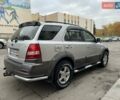 Серый Киа Соренто, объемом двигателя 2.5 л и пробегом 238 тыс. км за 7500 $, фото 5 на Automoto.ua