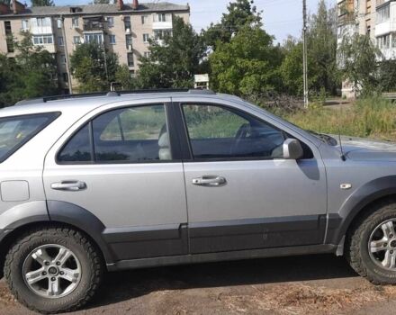 Киа Соренто 2005 в Краматорске на Automoto.ua Серый Киа Соренто, объемом двигателя 2.5 л и пробегом 235 тыс. км за 4543 $, фото 2 на Automoto.ua