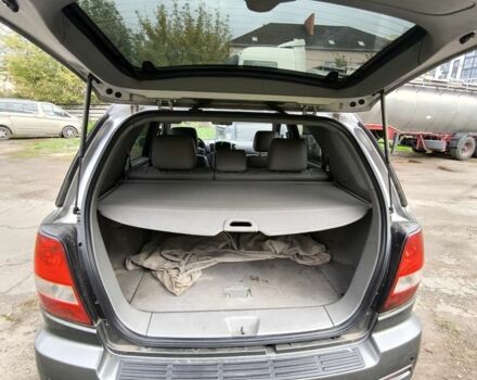 Сірий Кіа Соренто, об'ємом двигуна 2.5 л та пробігом 350 тис. км за 3500 $, фото 4 на Automoto.ua