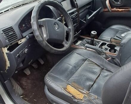 Серый Киа Соренто, объемом двигателя 2.5 л и пробегом 310 тыс. км за 2499 $, фото 5 на Automoto.ua