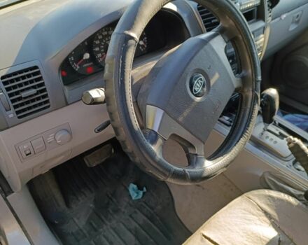 Серый Киа Соренто, объемом двигателя 2.5 л и пробегом 267 тыс. км за 5100 $, фото 7 на Automoto.ua