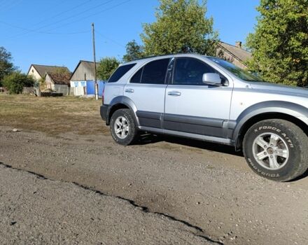 Серый Киа Соренто, объемом двигателя 2.5 л и пробегом 267 тыс. км за 5100 $, фото 2 на Automoto.ua