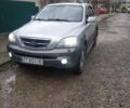 Серый Киа Соренто, объемом двигателя 2.5 л и пробегом 373 тыс. км за 5900 $, фото 3 на Automoto.ua