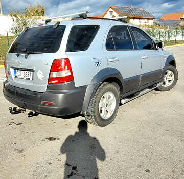 Киа Соренто 2005 в Ужгороде на Automoto.ua Серый Киа Соренто, объемом двигателя 2.5 л и пробегом 285 тыс. км за 3000 $, фото 12 на Automoto.ua