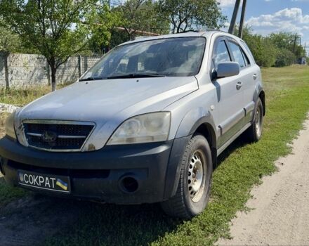 Сірий Кіа Соренто, об'ємом двигуна 2.5 л та пробігом 304 тис. км за 3818 $, фото 1 на Automoto.ua