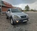 Киа Соренто 2005 в Кривом Роге на Automoto.ua Серый Киа Соренто, объемом двигателя 2.5 л и пробегом 300 тыс. км за 3750 $, фото 2 на Automoto.ua