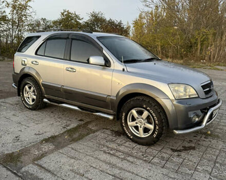 Киа Соренто 2005 в Белгород-Днестровском на Automoto.ua Серый Киа Соренто, объемом двигателя 2.5 л и пробегом 236 тыс. км за 7700 $, фото 4 на Automoto.ua