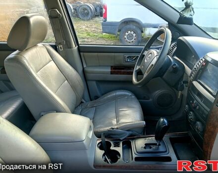 Серый Киа Соренто, объемом двигателя 2.5 л и пробегом 340 тыс. км за 3600 $, фото 7 на Automoto.ua