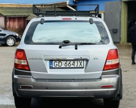 Киа Соренто 2005 в Павлограде на Automoto.ua Серый Киа Соренто, объемом двигателя 2.5 л и пробегом 280 тыс. км за 4250 $, фото 5 на Automoto.ua