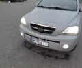 Серый Киа Соренто, объемом двигателя 2.5 л и пробегом 300 тыс. км за 5300 $, фото 1 на Automoto.ua