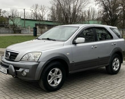 Серый Киа Соренто, объемом двигателя 2.5 л и пробегом 250 тыс. км за 3450 $, фото 1 на Automoto.ua