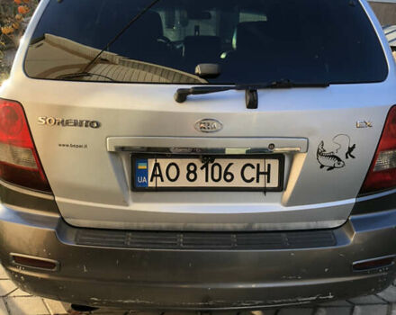 Сірий Кіа Соренто, об'ємом двигуна 2.5 л та пробігом 200 тис. км за 5000 $, фото 3 на Automoto.ua