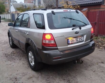 Серый Киа Соренто, объемом двигателя 2.5 л и пробегом 220 тыс. км за 3200 $, фото 7 на Automoto.ua