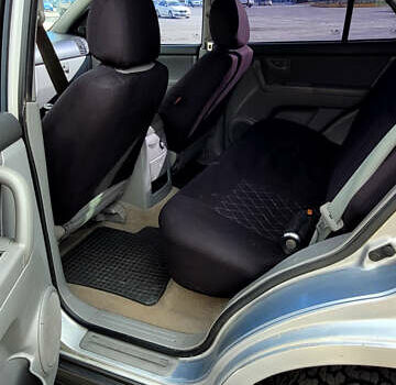 Киа Соренто 2005 в Ужгороде на Automoto.ua Серый Киа Соренто, объемом двигателя 2.5 л и пробегом 285 тыс. км за 3000 $, фото 6 на Automoto.ua