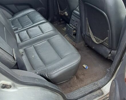 Серый Киа Соренто, объемом двигателя 2.5 л и пробегом 310 тыс. км за 2499 $, фото 3 на Automoto.ua