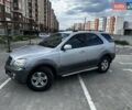 Серый Киа Соренто, объемом двигателя 2.5 л и пробегом 261 тыс. км за 8000 $, фото 1 на Automoto.ua