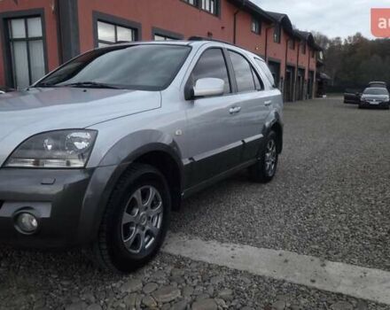 Киа Соренто 2005 в Тячеве на Automoto.ua Серый Киа Соренто, объемом двигателя 2.5 л и пробегом 214 тыс. км за 6550 $, фото 6 на Automoto.ua
